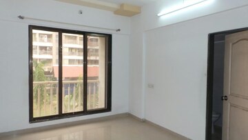 1 BHK Apartment For Rent in Vasudev Sky High, Mira Road