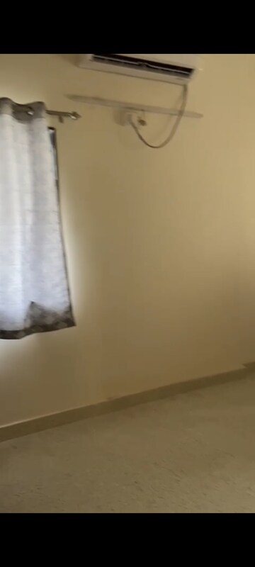 Room in 2 BHK Apartment at Shri Senapati Bapat CHS, Senapati Bapat Road – for Rent