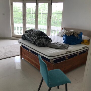 Team Area in 3 BHK Apartment at Jubilee Hills – for Rent