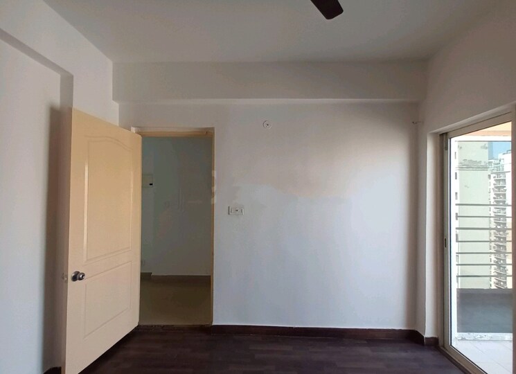 Room, paras-tierea 3 Bedroom 1565 Sq.Ft. Apartment In Sector 137 Noida 8594258