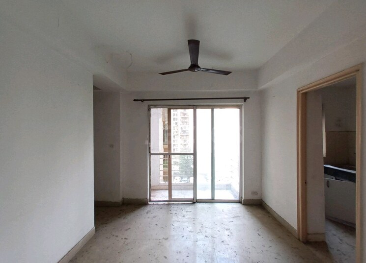 Room, paras-tierea 3 Bedroom 1695 Sq.Ft. Apartment In Sector 137 Noida 8594263