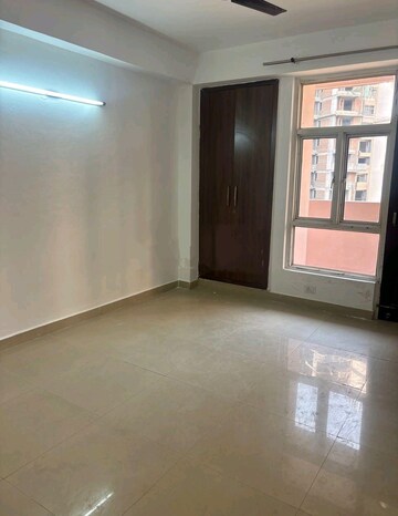 3 BHK Apartment For Sale in Supertech Cape Town, Sector 74