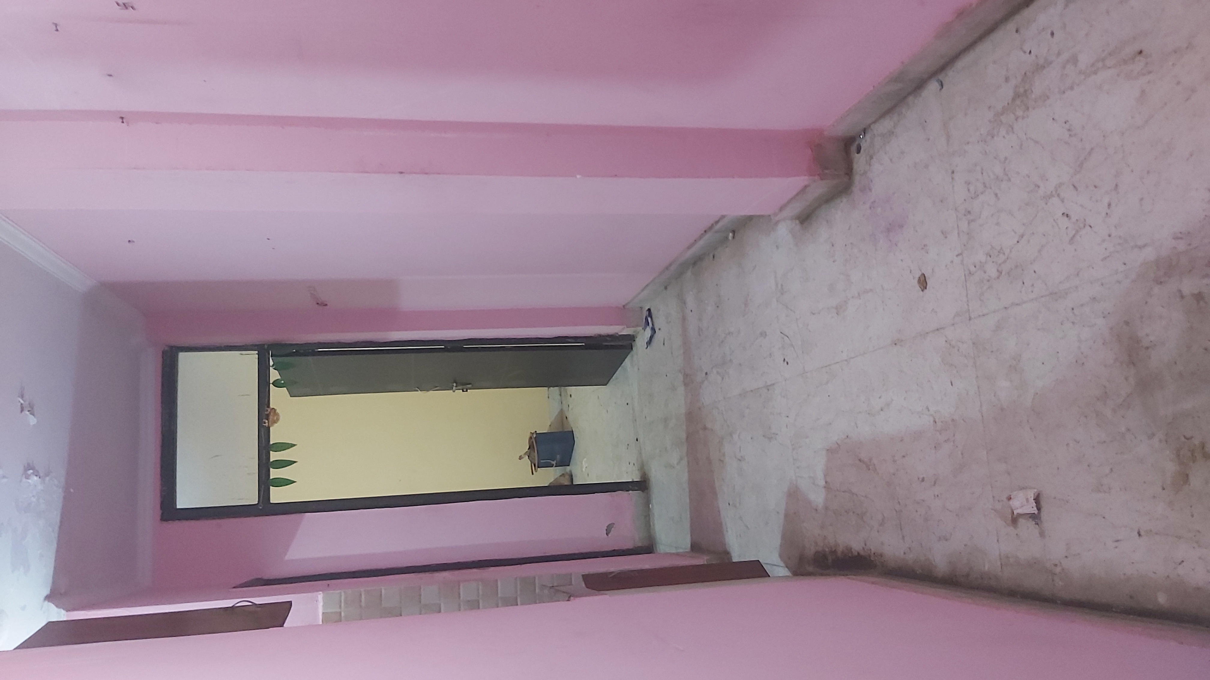 1 RkBuilder Floor For Rent in Pandav Nagar E Block Mayu