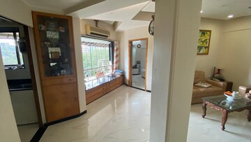 Room in 2 BHK Apartment at Bhairav CHS, Andheri West – for Rent