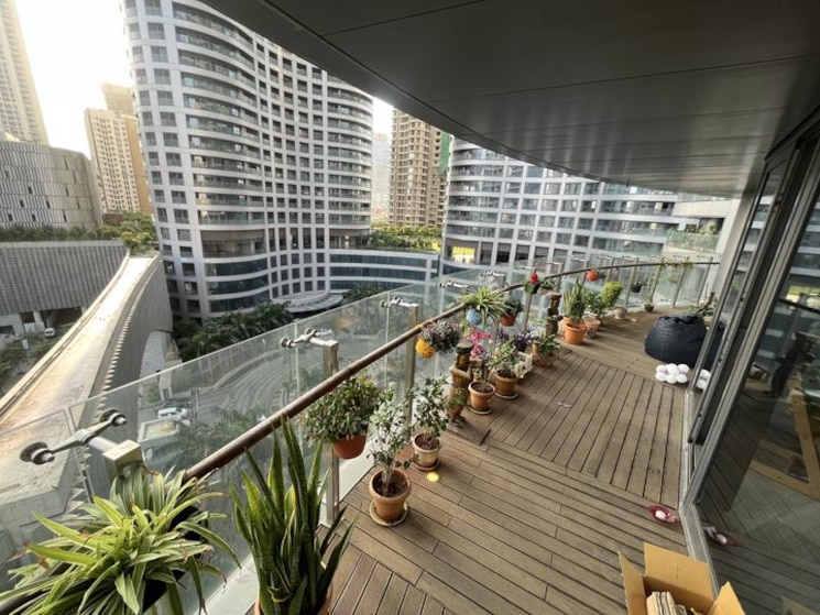 Balcony, lodha-world-view 3 Bedroom 1704 Sq.Ft. Apartment In Worli Mumbai 8594317