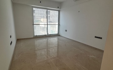 2 BHK Apartment For Rent in LnT Realty Crescent Bay, Parel