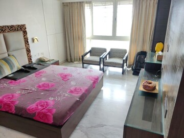 6+ BHK Apartment For Sale in Suvidha Emerald, Dadar West