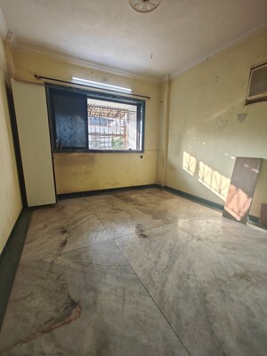Room in 1 BHK Apartment at Shreeji seva chs, Seawoods Sector 42 – for Sale