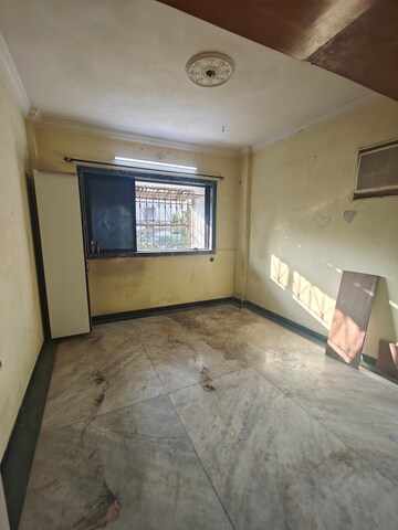 Room in 1 BHK Apartment at Shreeji seva chs, Seawoods Sector 42 – for Sale