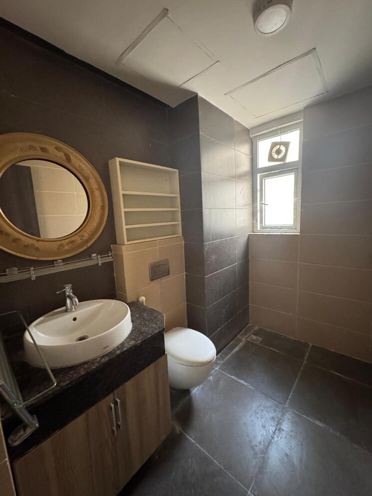 Bathroom, paras-irene 3.5 Bedroom 2185 Sq.Ft. Apartment In Sector 70a Gurgaon 8594449