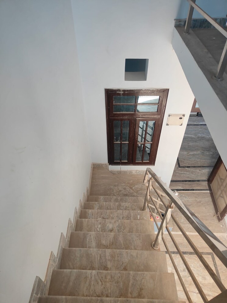 Balcony, jankipuram 3 Bedroom 1500 Sq.Ft. Independent House In Jankipuram Lucknow 8594536