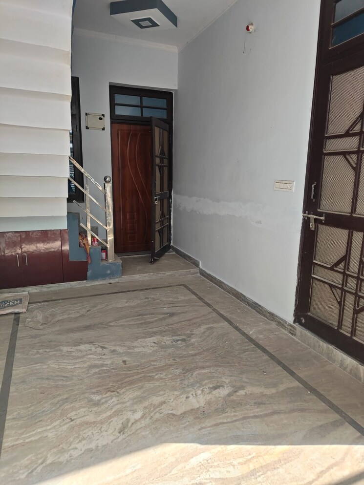 Room, jankipuram 3 Bedroom 1500 Sq.Ft. Independent House In Jankipuram Lucknow 8594536