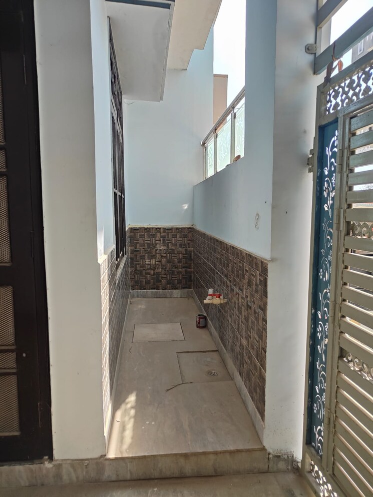 Bathroom, jankipuram 3 Bedroom 1500 Sq.Ft. Independent House In Jankipuram Lucknow 8594536