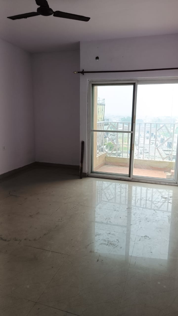 3 BHK + Pooja Room Apartment For Rent in Jankipuram