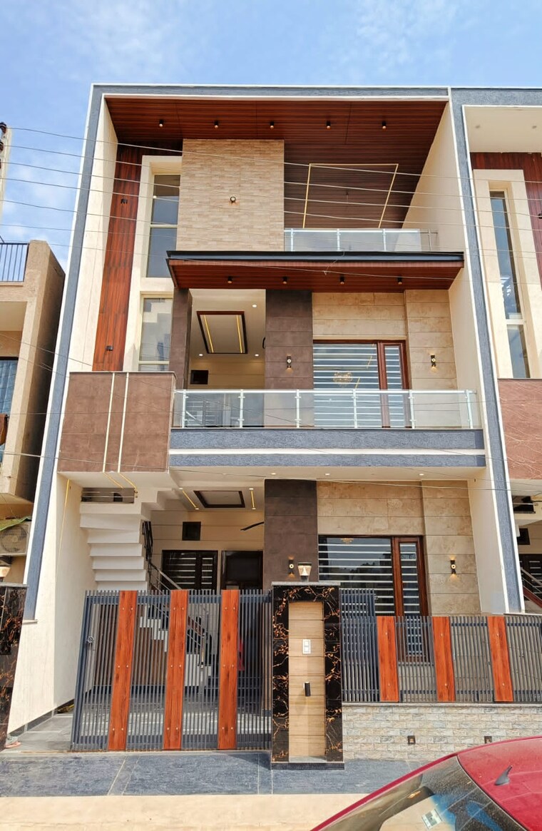 Exterior View, sunny enclave 4 Bedroom 120 Sq.Yd. Independent House In Sunny Enclave Mohali 8594582