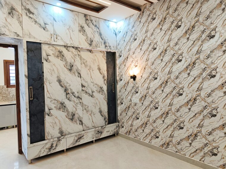 Room, sunny enclave 4 Bedroom 120 Sq.Yd. Independent House In Sunny Enclave Mohali 8594582