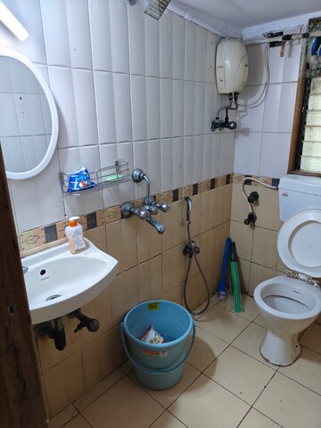Bathroom in  Pg at Goregaon West – for Rent