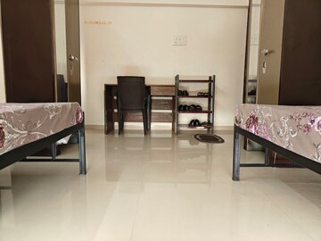 Room in  Pg at Goregaon East – for Rent