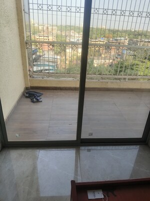 Room in 2 BHK Apartment at Vikas Ritz, Khadakpada – for Sale