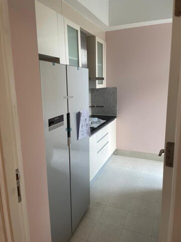 Staircase in 3.5 BHK Apartment at DLF The Ultima, Sector 81 – for Sale
