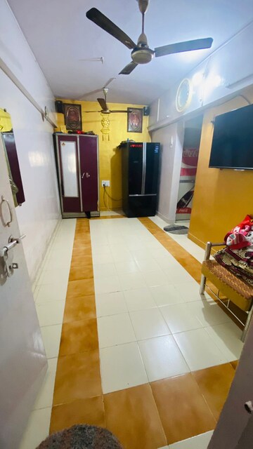 1.5 BHK Apartment For Sale in Kurla Jaihind Buddha Vikas CHS, Kurla