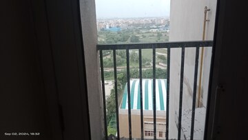 2 BHK Apartment For Sale in Galaxy North Avenue, Gaur City 1