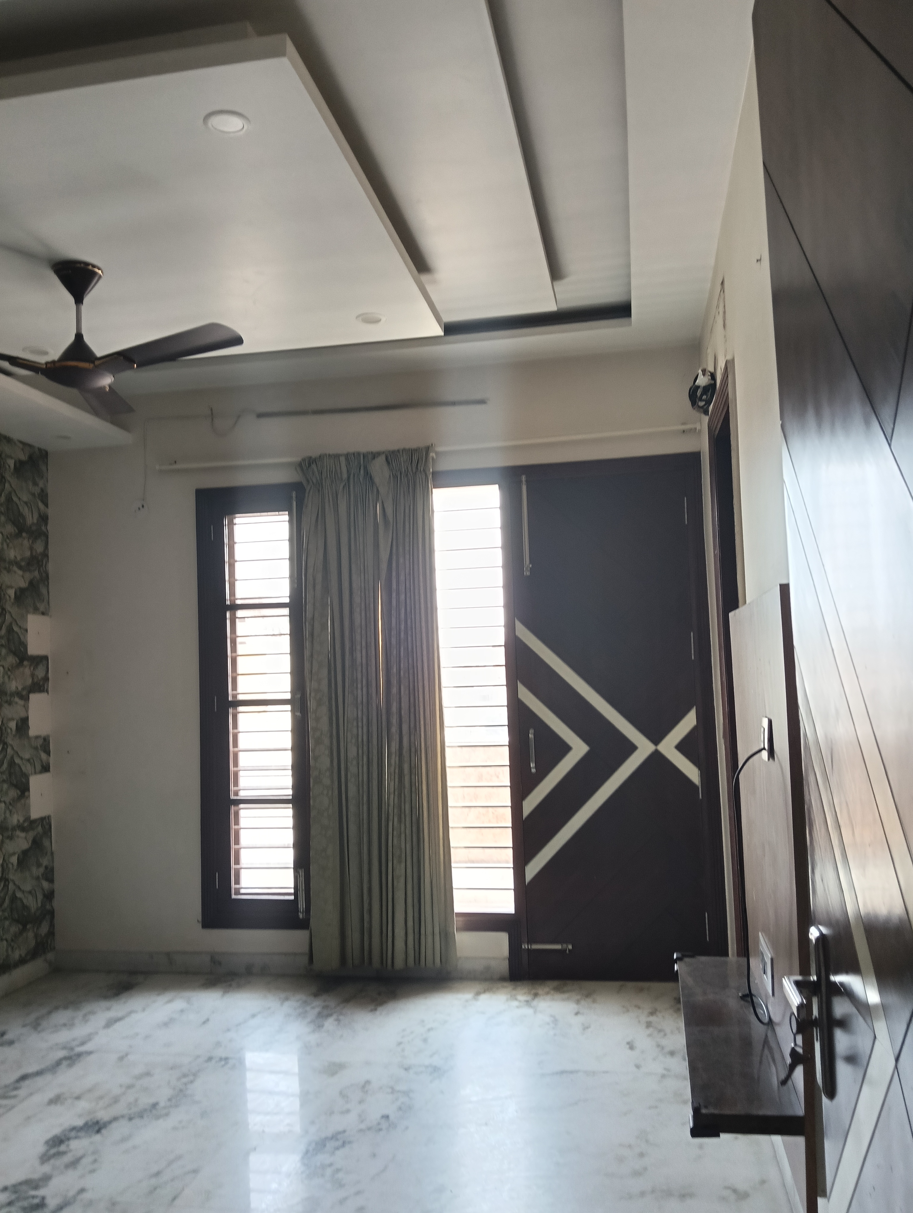 3 BHK Builder Floor For Rent in Sector 15