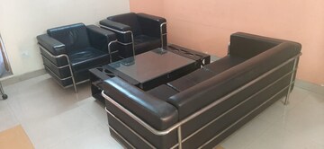 Furnished Amenities in 3 BHK Apartment at Gms Road – for Rent