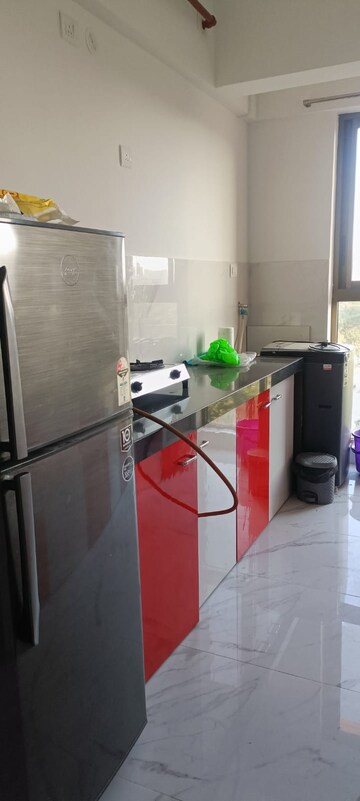 1 BHK Apartment For Rent in Vijay Orovia, Ghodbunder Road