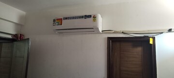 Furnished Amenities in 3 BHK Apartment at NK Sharma Savitry Greens 2, Ghazipur – for Rent