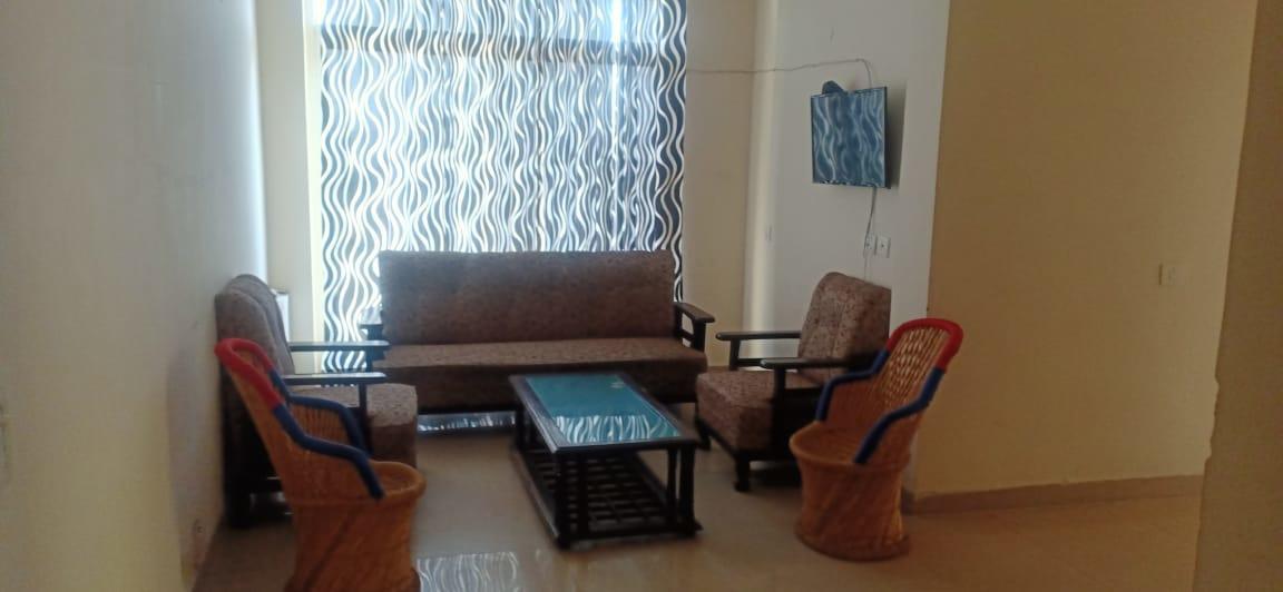 3 BHK + Servant Room Apartment For Rent in NK Sharma Savitry Greens 2