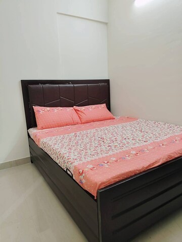 Room in  Pg at Gokuldham Colony – for Rent