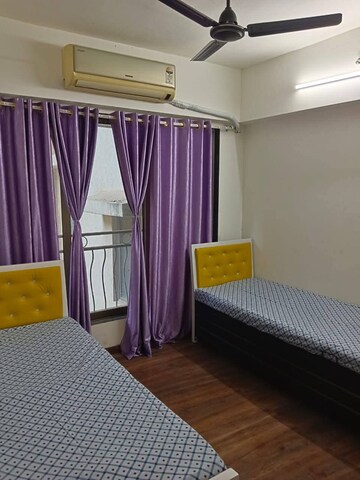Room in  Pg at Gokuldham Colony – for Rent