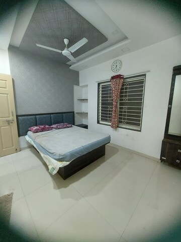 Bedroom in 2 BHK Apartment at Sangli Miraj Road – for Rent