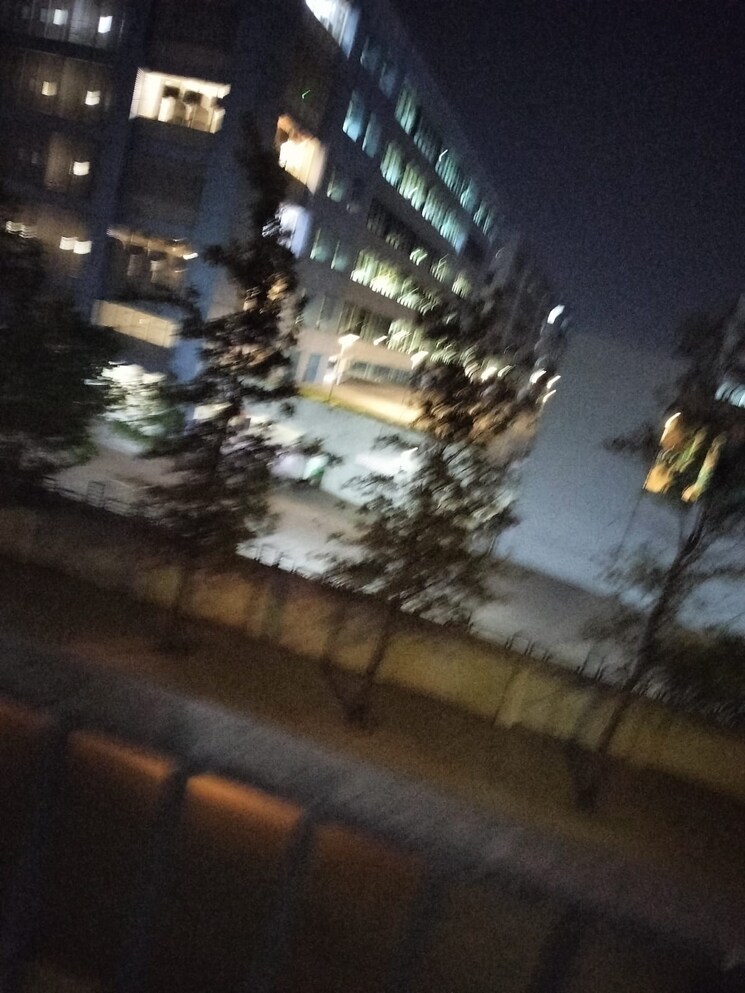  Parking, magarpatta-city-zinnia 1 Bedroom 580 Sq.Ft. Apartment In Hadapsar Pune 8594796