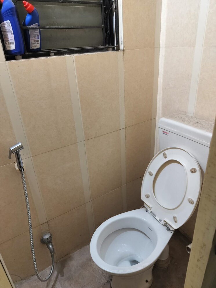 Bathroom, magarpatta-city-zinnia 1 Bedroom 580 Sq.Ft. Apartment In Hadapsar Pune 8594796