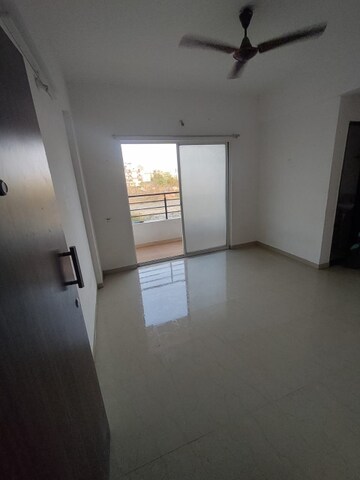 Room in 1 BHK Apartment at Arun Blu, Ravet – for Rent