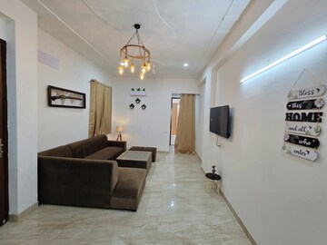 Living Room in 3 BHK Apartment at Vastu Apartments, Sector 55 – for Rent