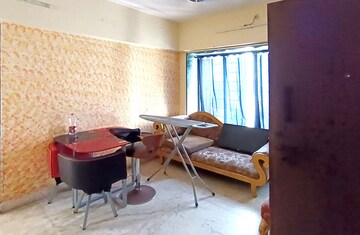  Pg For Rent in Malad West