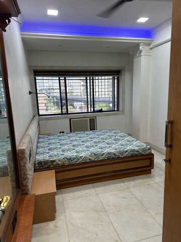 Bedroom in 2 BHK Apartment at Eknath Apartments Oshiwara, Oshiwara – for Rent