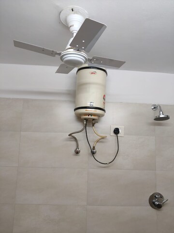 Bathroom in 3 BHK Builder Floor at Unitech South City II, Sector 50 – for Sale