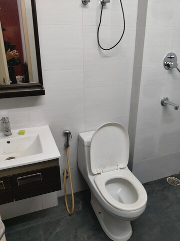 Bathroom in 3 BHK Builder Floor at Unitech South City II, Sector 50 – for Sale