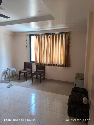 Living Room in 3 BHK Apartment at Sangli Miraj Road – for Rent