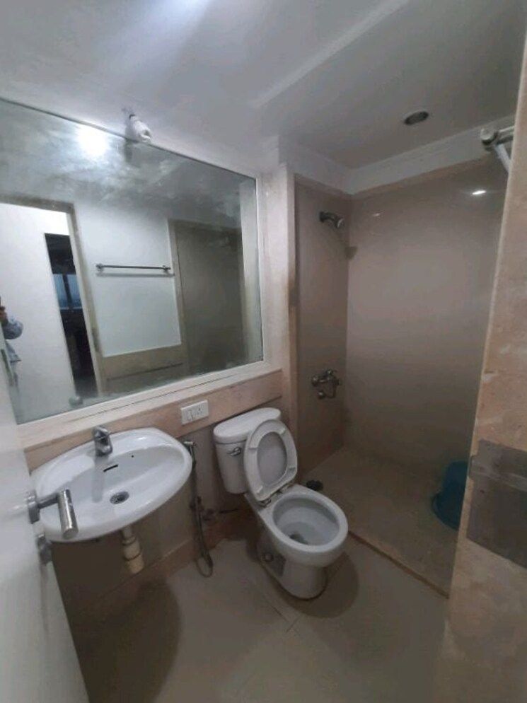 Bathroom, hiranandani-villa-grand 2 Bedroom 880 Sq.Ft. Apartment In Ghodbunder Road Thane 8594974