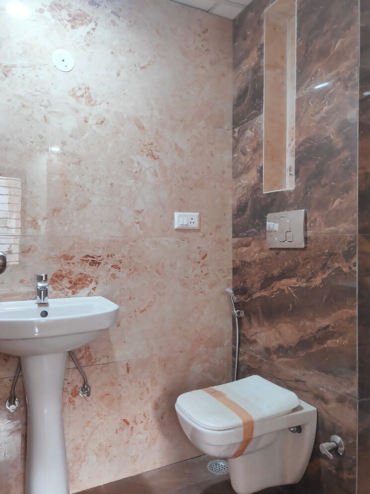 Bathroom, rps-palm-drive 2 Bedroom 1125 Sq.Ft. Builder Floor In Sector 88 Faridabad 8594968