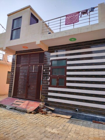 3 BHK Builder Floor – Exterior View View at Omicron 1a Greater Noida - for Sale