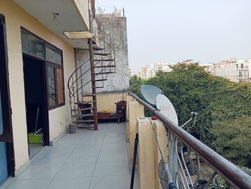 1 BHK Builder Floor For Rent in Sector 55
