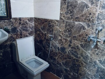 Furnished Amenities in 1 BHK Builder Floor at Sector 55 – for Rent