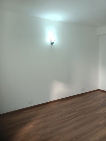 Room in 4 BHK Apartment at The 3C Lotus Panache, Sector 110 – for Rent