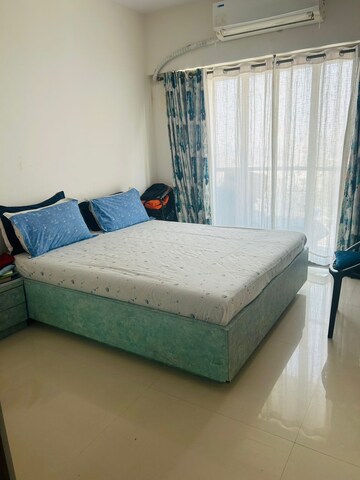 2 BHK Apartment For Rent in Cosmopolis Tower, Andheri West